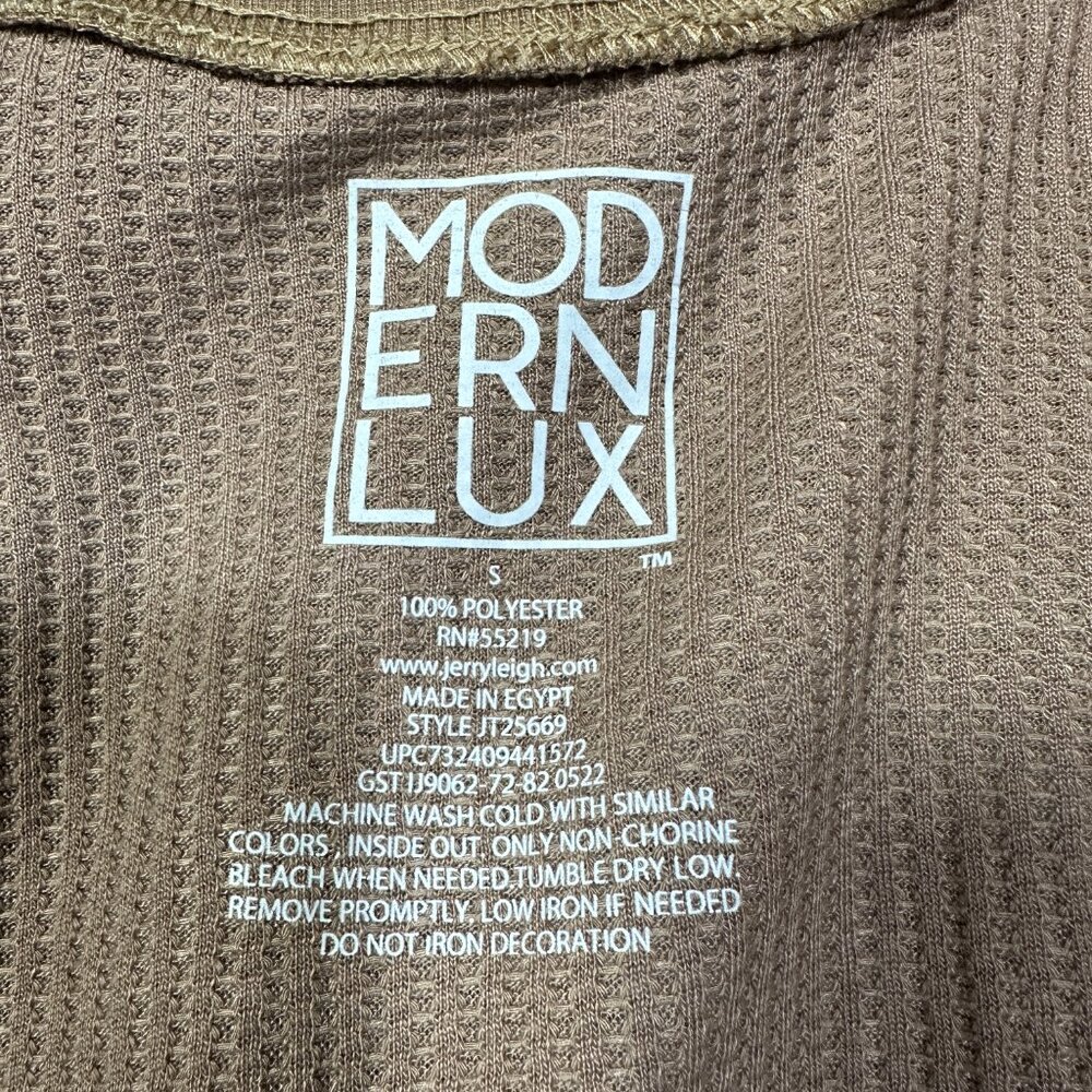 Modern Lux Top Womens Small Tan Thermal Knit Tee NYC Graphic Long Sleeve Popover - Picture 6 of 6
